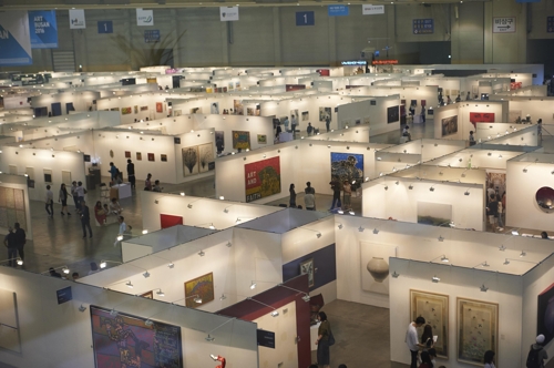 Peep at Art Busan 2017: Less Chinese and more Korean populist 'Minjung Art'