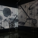 보이지 않는 것을 공기 중에 배열하는 기술(The Art of Arranging the Invisible in the Air)