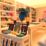 The independent bookstore, Veronica Effect 