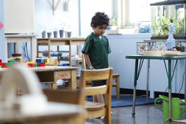 과연 그녀를 쉽게 비난할 수 있을까?, <킨더가튼 티처>