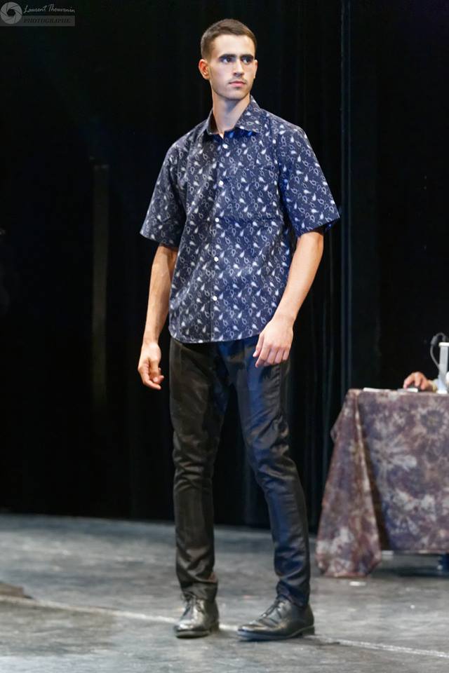 Résous-Moi 'Je suis le Lien Que Je Tisse'