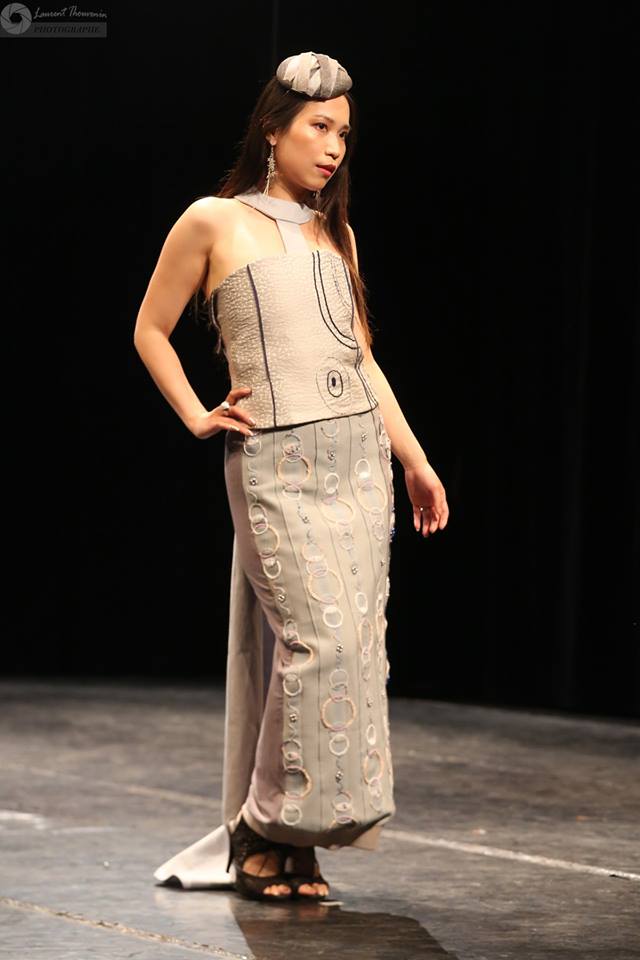 Résous-Moi 'Je suis le Lien Que Je Tisse'