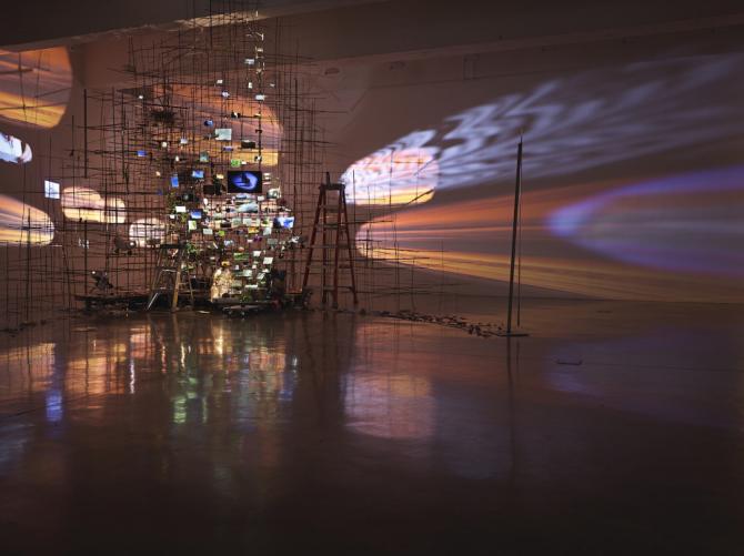Sarah Sze’s Gleaming, Ephemeral Universe