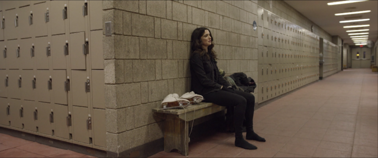 도망과 순종은 답이 아니었음을 <디서비디언스> 