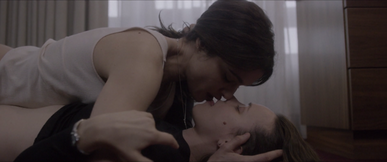 도망과 순종은 답이 아니었음을 <디서비디언스> 