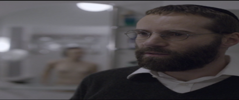 도망과 순종은 답이 아니었음을 <디서비디언스> 