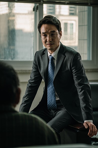 각성의 목소리가 형상화된 <우상>