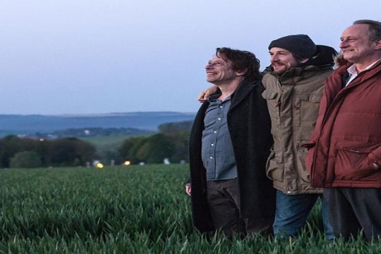 모난 원과 둥근 사각형에게 바치는 송가, <수영장으로 간 남자들> 