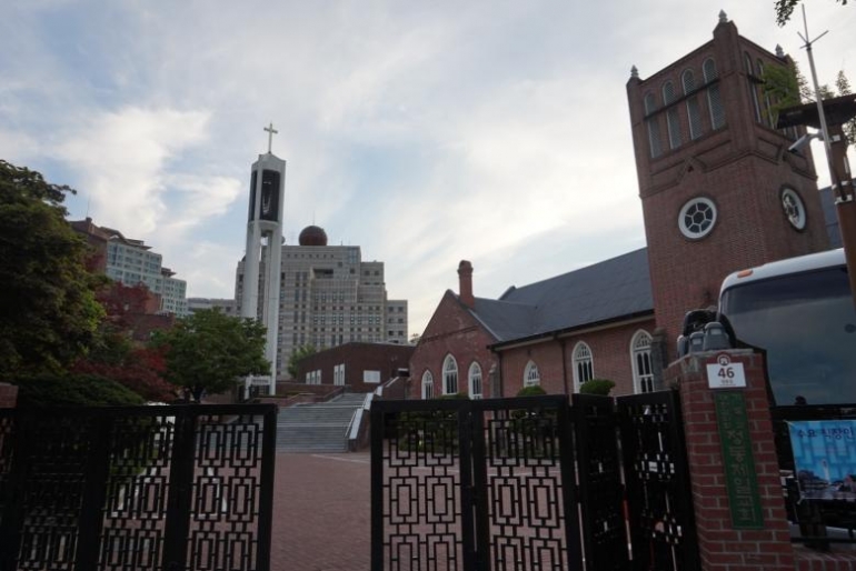 음악은 공간에 정서를 입힌다