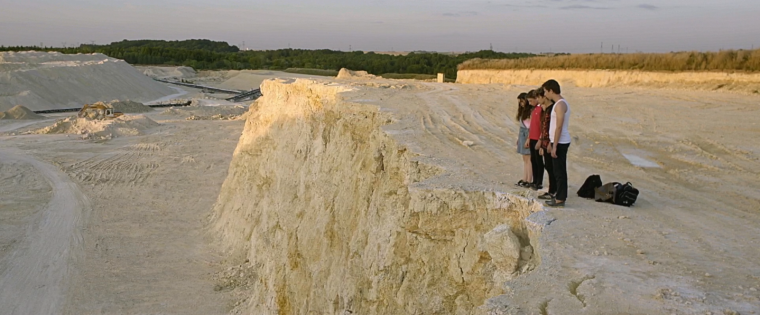 '절망과 절망' & '시선과 시선' <학교는 끝났다>