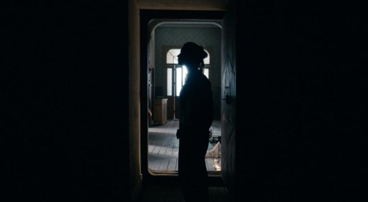 걷잡을 수 없는 욕망과 삶의 결말, <더 룸>