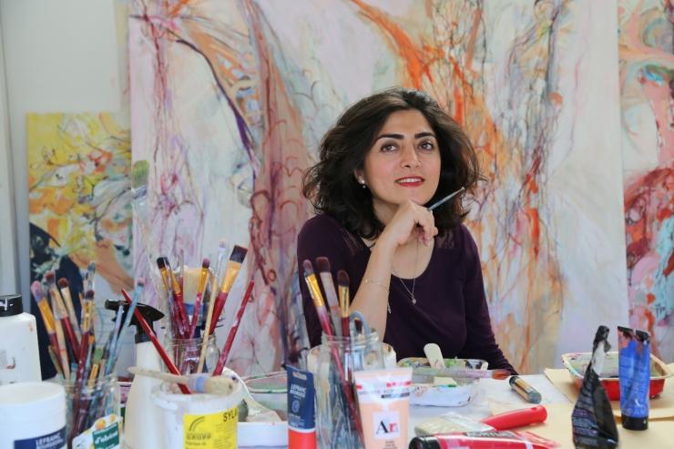 Artist Review: ELHAM ETEMADI