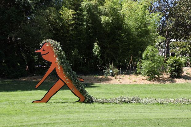 Jean Jullien creates line-drawn sculptures for Nantes' Le Jardin des Plantes