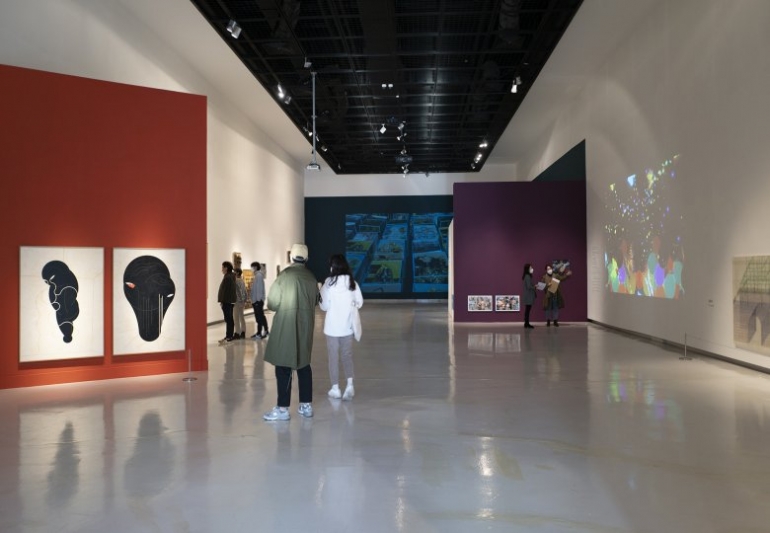 Art match-mashups _Convergence of art that meets AI and machine that learns art