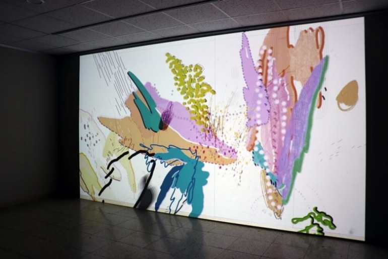 점과 선의 하모니로 만들어 낸 의태어의 선율, 시각적 유희 재발견 김영웅 작가